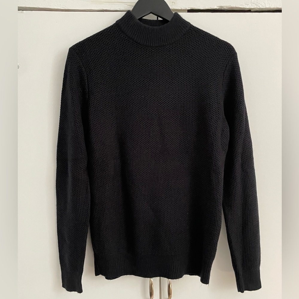 Uniqlo Indigo mockneck sweater
